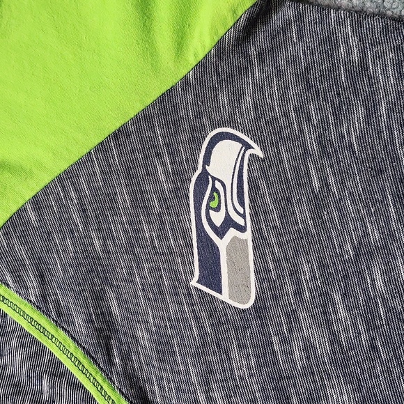 Seattle Seahawks long sleeve tshirt - Picture 2 of 5